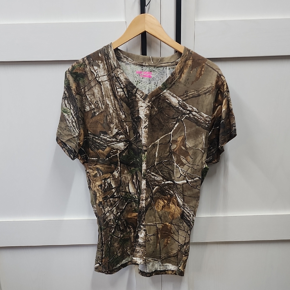 Women's Camouflage Short Sleeve Tee